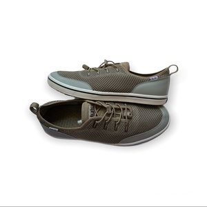 Huk Mania Performance fishing/boat shoes